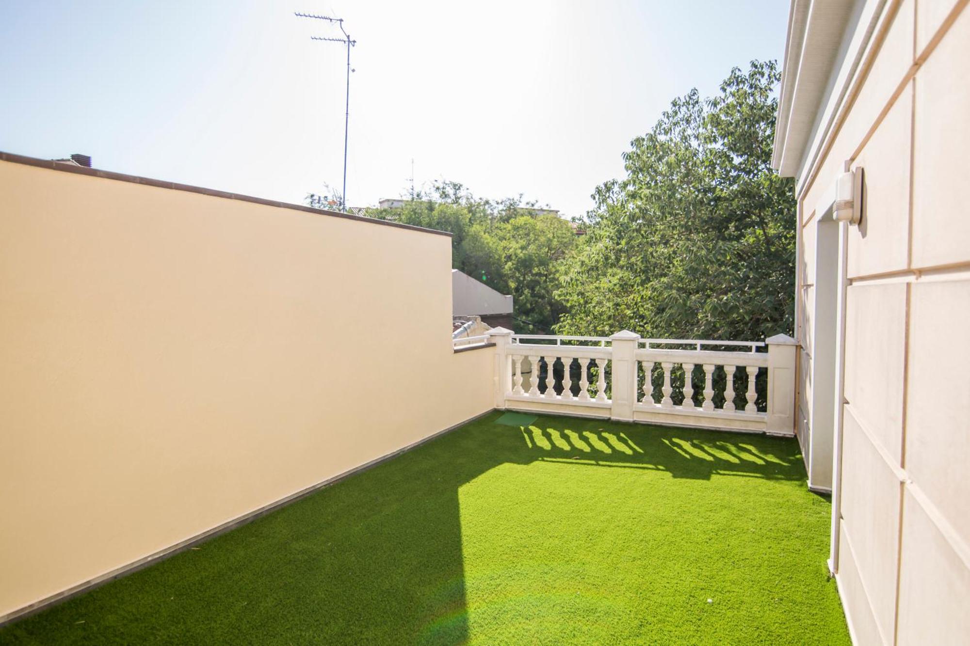 Apartamentos Plaza De Santiago - Estudios Turisticos - 1 Llave Pinto Exterior photo